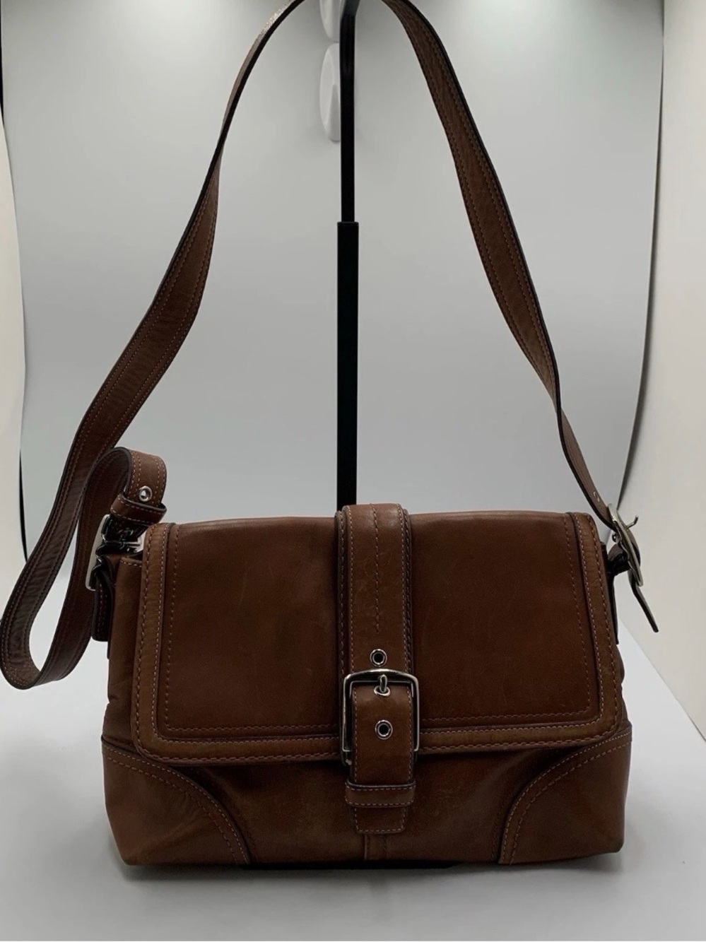 Vintage Coach Hampton Brown Leather Flap Buckle Accent Bag Y2K F12606